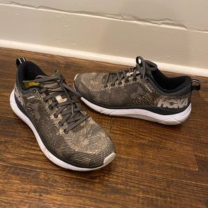 Men’s Hoka Shoes